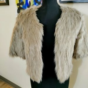 Y2K BCBG FAUX FUR CROPPED JACKET